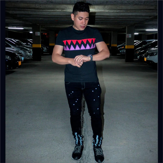 Camiseta Muelas Negro Cuello Redondo